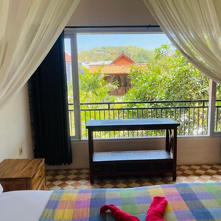 Arjuna Uluwatu Guest House Exterior photo